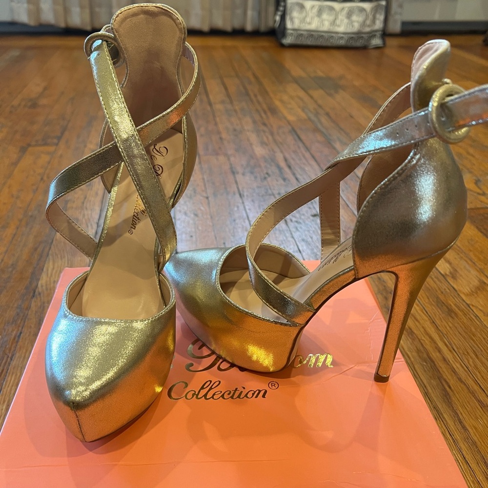 Women’s Platform Pumps